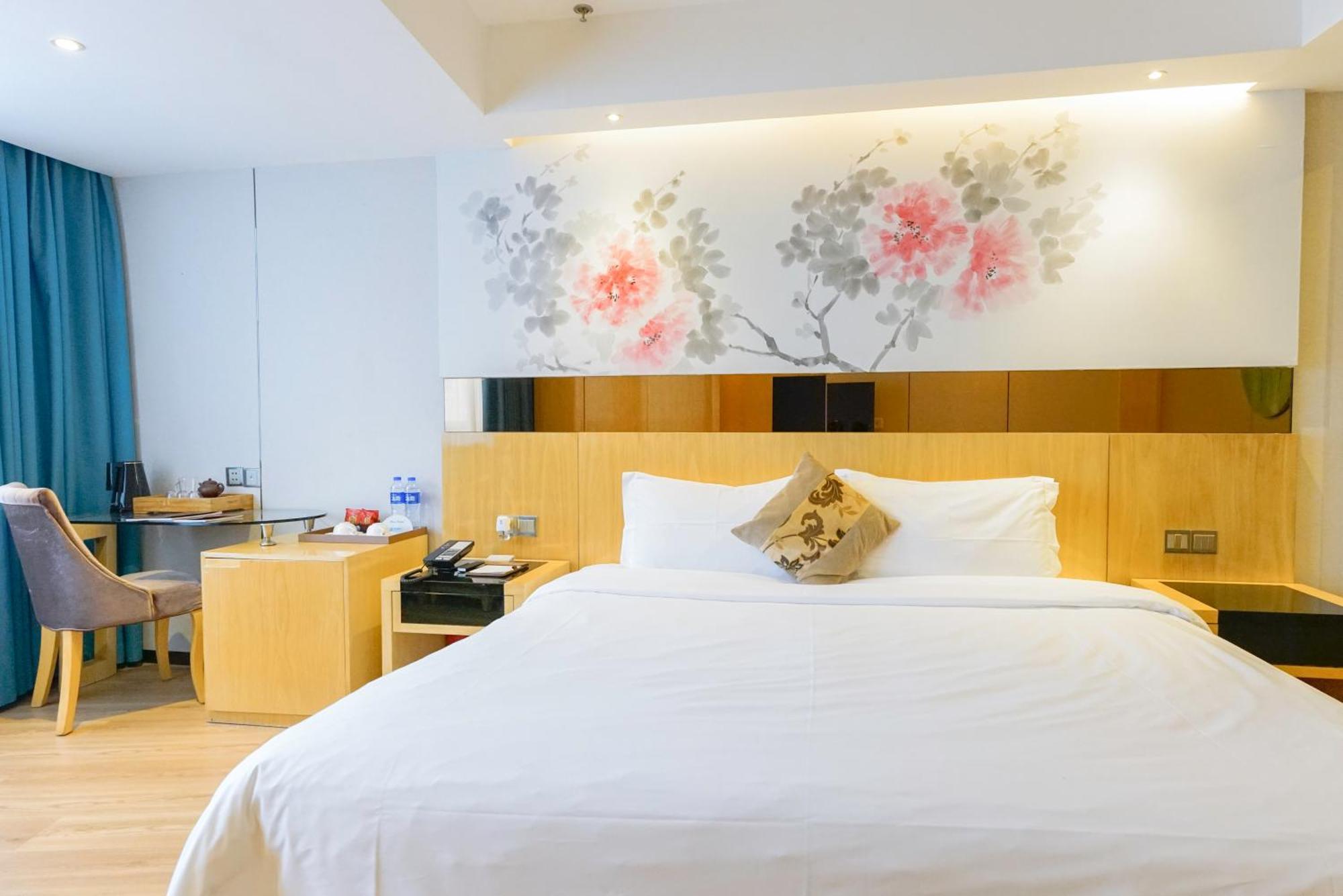 Paco Hotel Beijing Road Pedestrian Street Tuanyida Metro Guangzhou Bagian luar foto