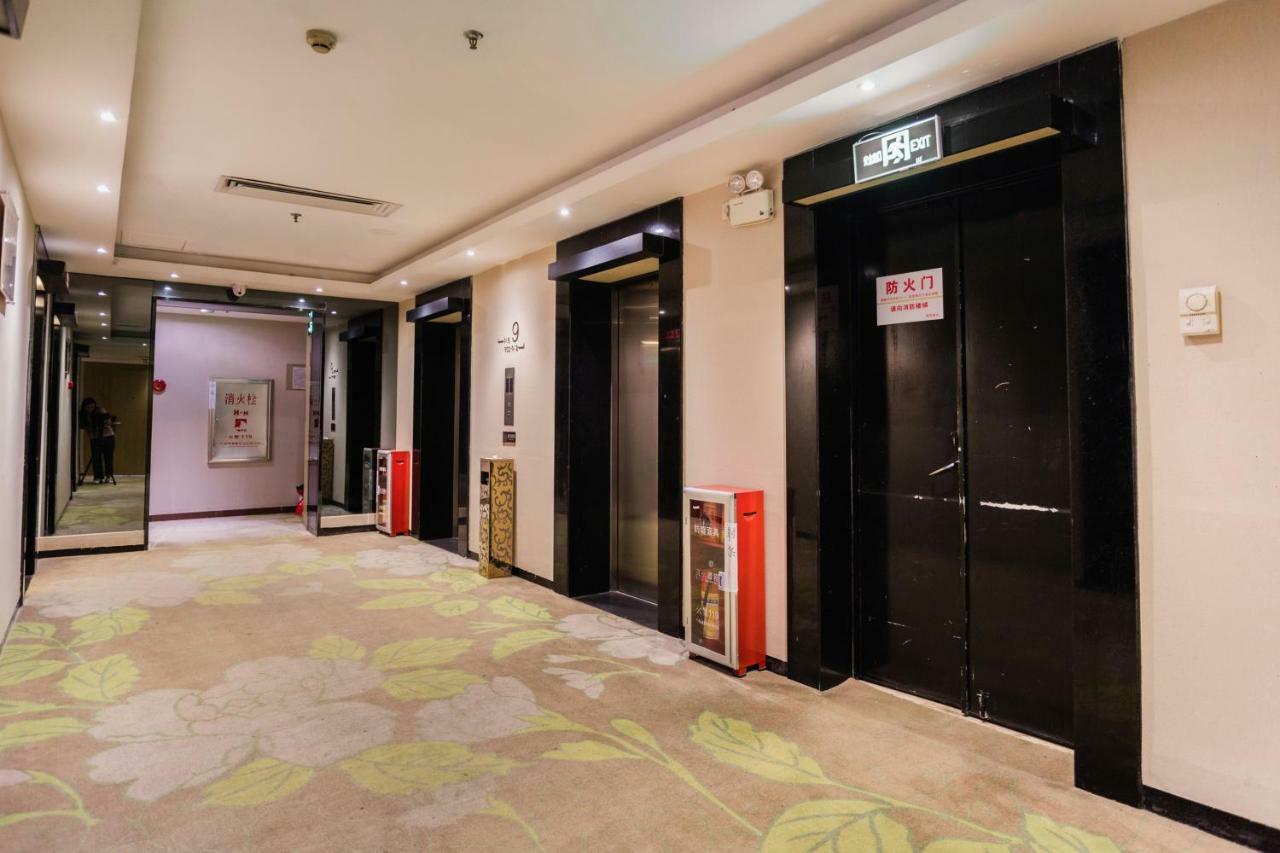 Paco Hotel Beijing Road Pedestrian Street Tuanyida Metro Guangzhou Bagian luar foto